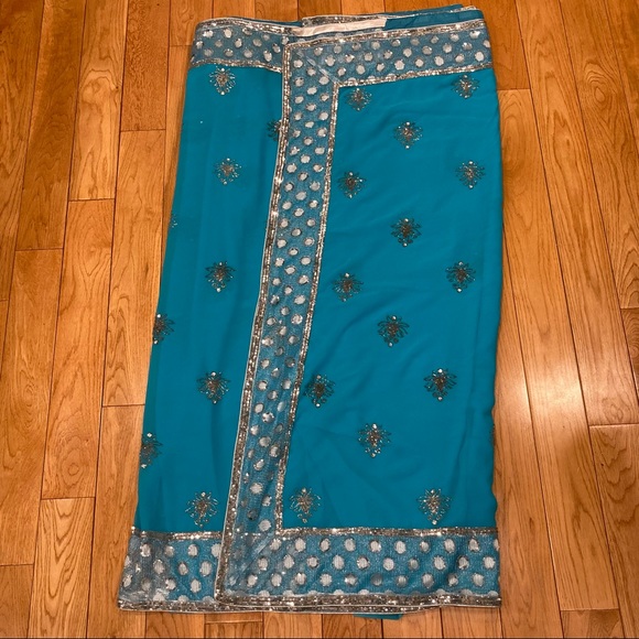 NWOT never worn hand embroidered chiffon saree Aqua-blue/Silver - Picture 4 of 4